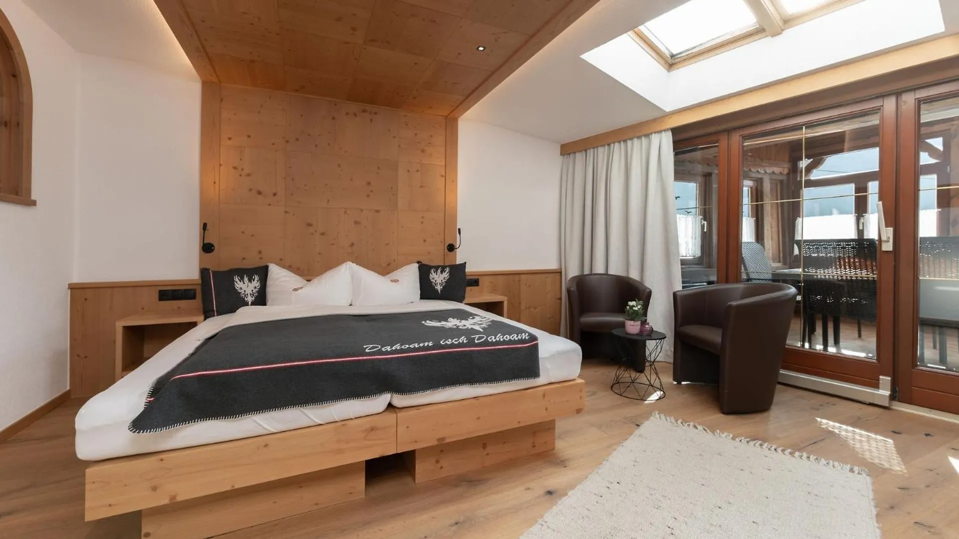 Berghof Soelden - Anno 1588 Apartment Solden